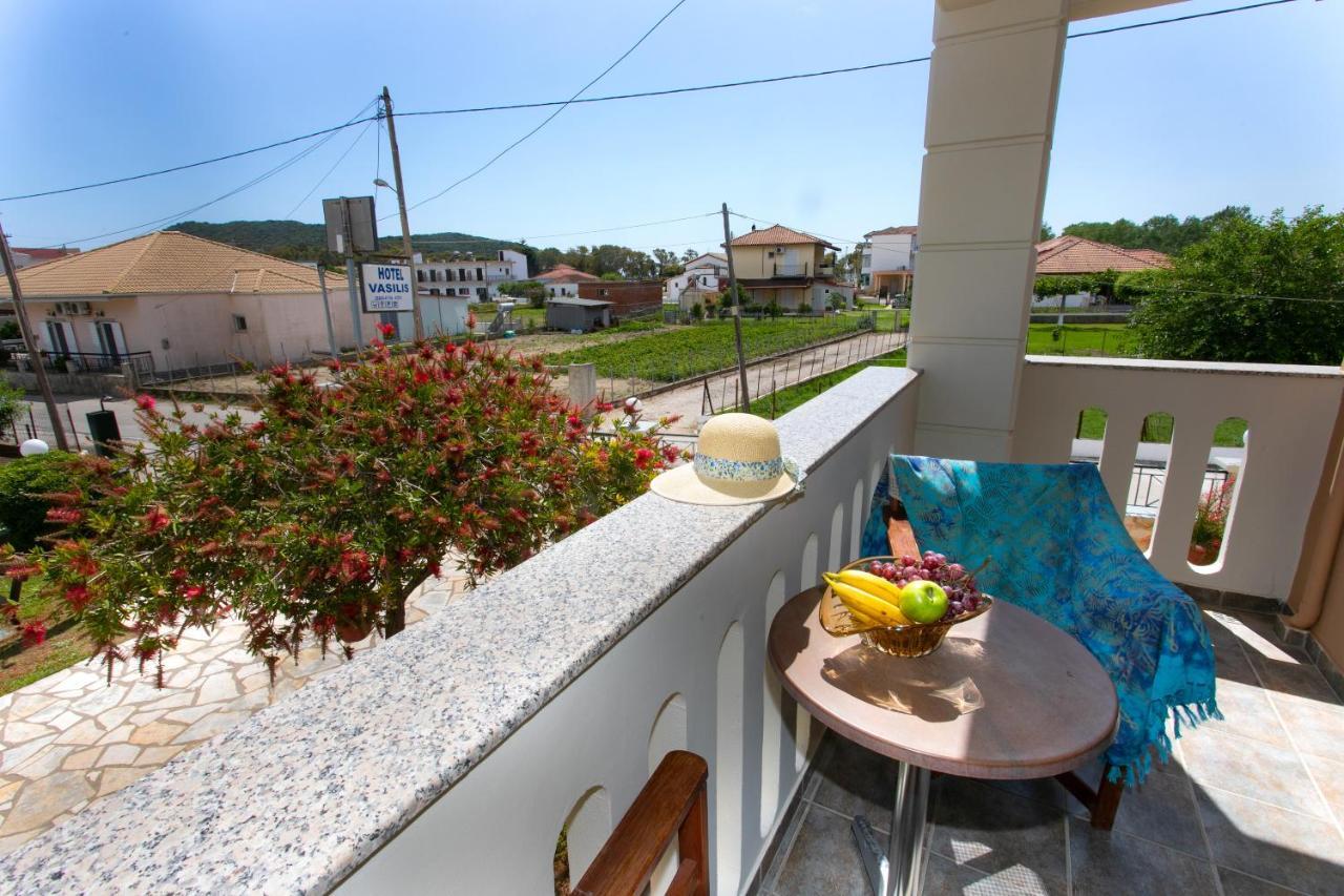 Lady Elena Hotel Ammoudia Exterior photo